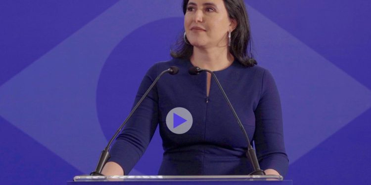 Simone Tebet; conheça a pré-candidata para sucessão presidencial do MDB