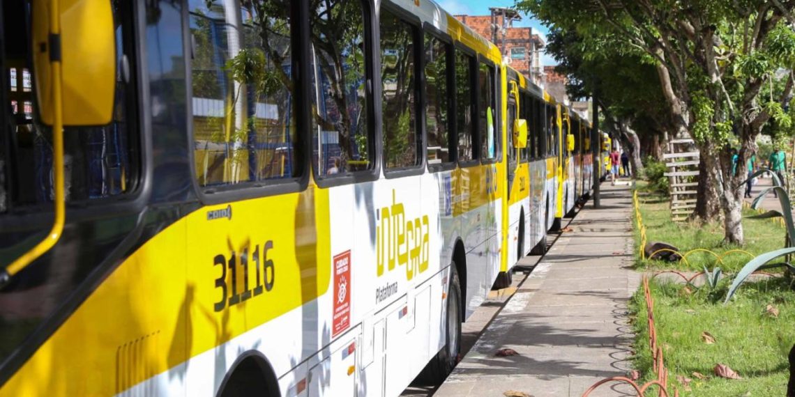 Obras no Largo da Madragoa alteram itinerários de ônibus a partir de segunda-feira (13)