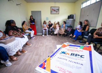 Camaçari: Servidores concluem formação sobre o programa BPC na Escola