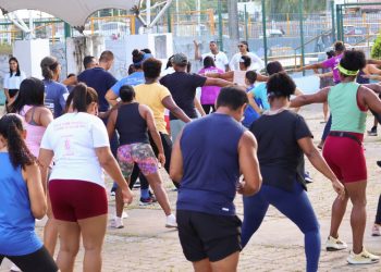 Lauro de Freitas movimenta o fim de semana com futebol, corrida e aulão de ritmos gratuito