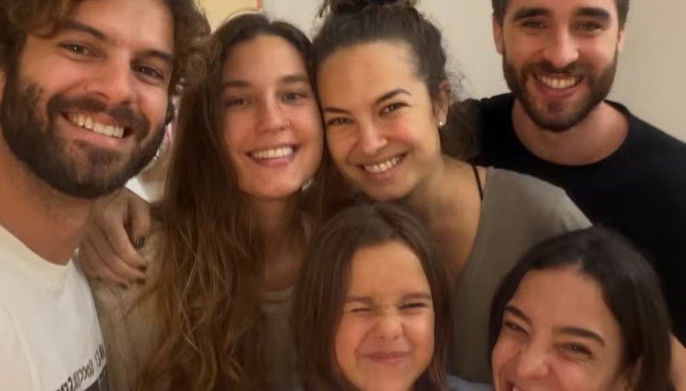 Atriz e cantora Lua Blanco morre aos 39 anos após luta contra o câncer