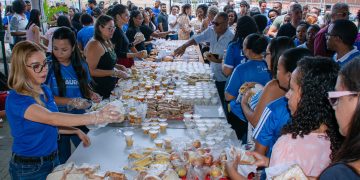 Prefeitura de Lauro de Freitas abre Semana do Servidor com café da manhã e anuncia reforma administrativaPrefeitura de Lauro de Freitas abre Semana do Servidor com café da manhã e anuncia reforma administrativa