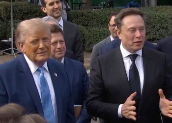 A tese da “renda alta universal” de Elon Musk em meio à explosão da IA e robótica