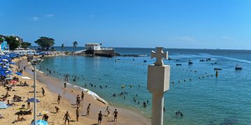 Primeiro mês das boias de proteção no Porto da Barra atinge meta de segurança sem registros de invasões de embarcações